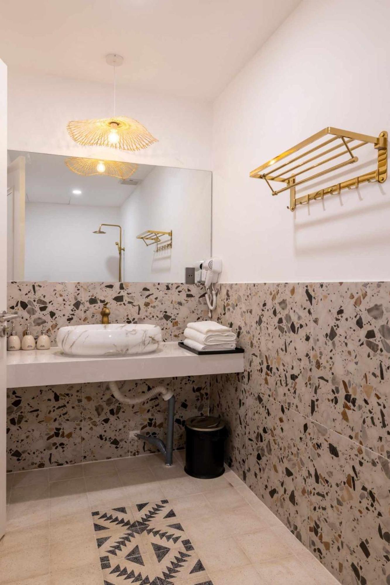 Pisces Hotel 顺化 外观 照片